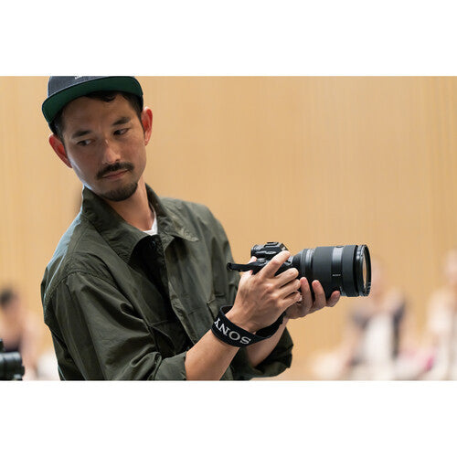 Sony FE 28-70mm f/2 GM