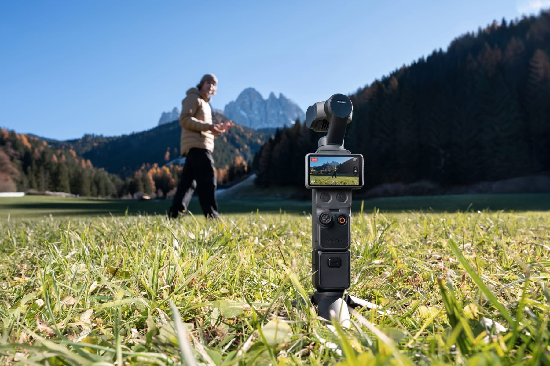 DJI Osmo Pocket 4