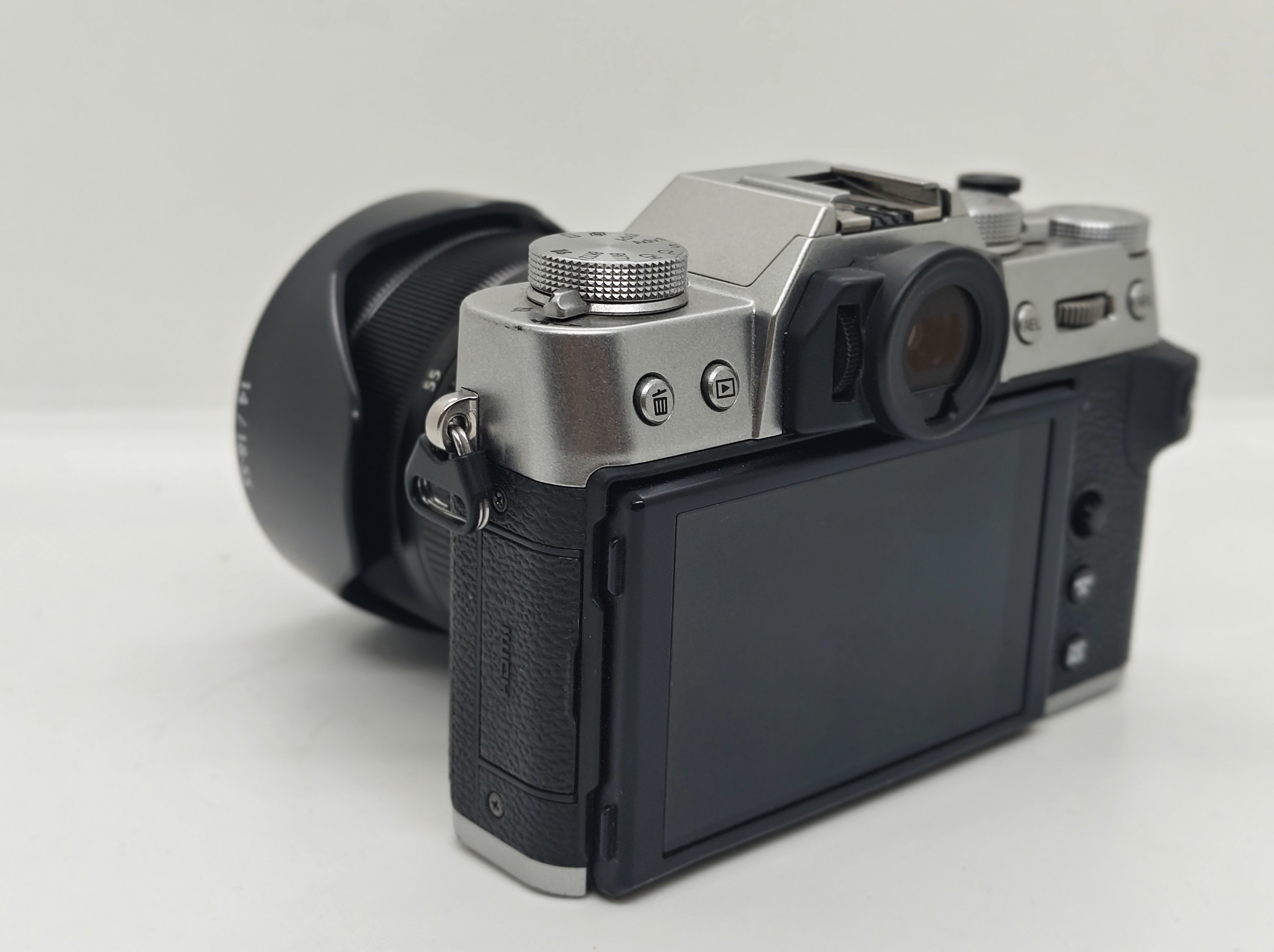 Fujifilm X-T30 II Mirrorless Camera with 18-55mm Lens (used silver)