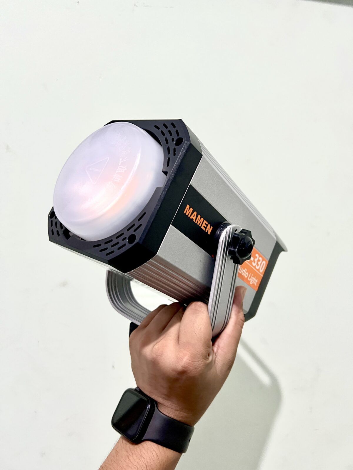 Mamen SL-330 COB BI Color LED Video Light With Wireless Remote