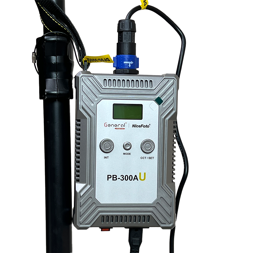 General DF90 Parabolic Umbrella Light